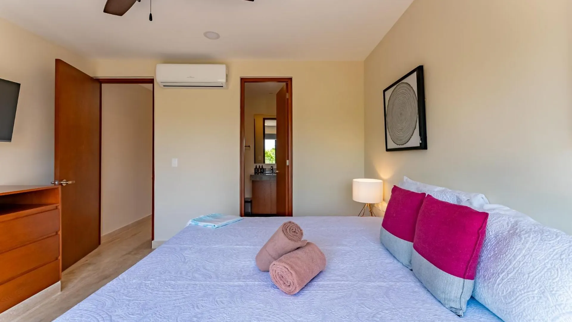 Luxury Apt Gym Jacuzzi Wifi Starlink Tulum Mexiko